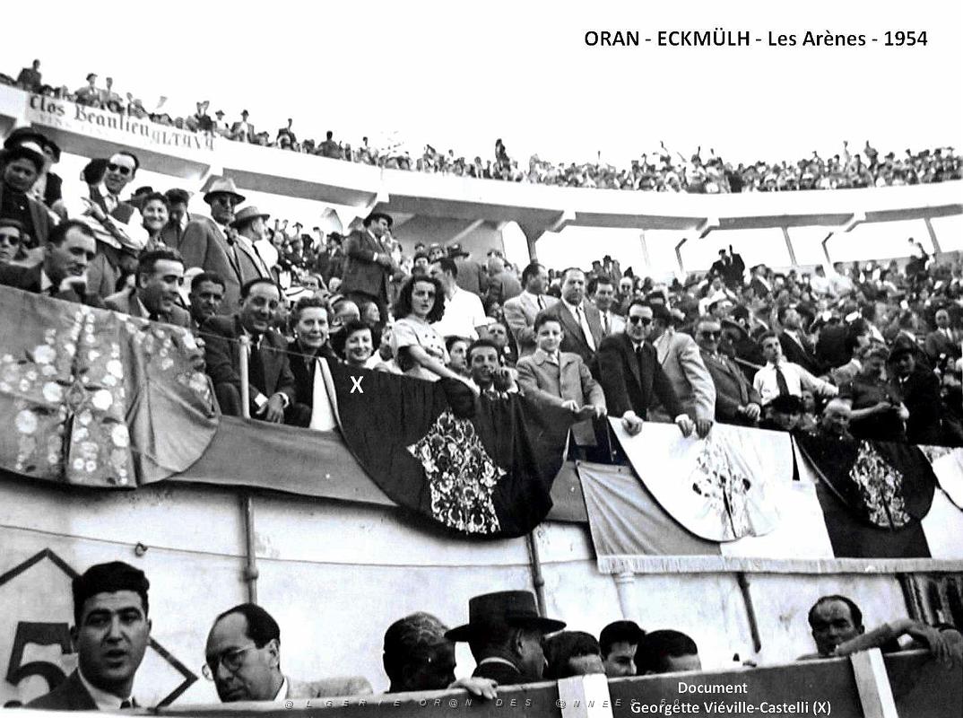 1176- Oran - Eckmulh - Les Arenes - 1954.jpg
